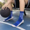 Blue sports socks made of elastic cotton blend, specifically designed for running and fitness, suitable for both men and women details Picture